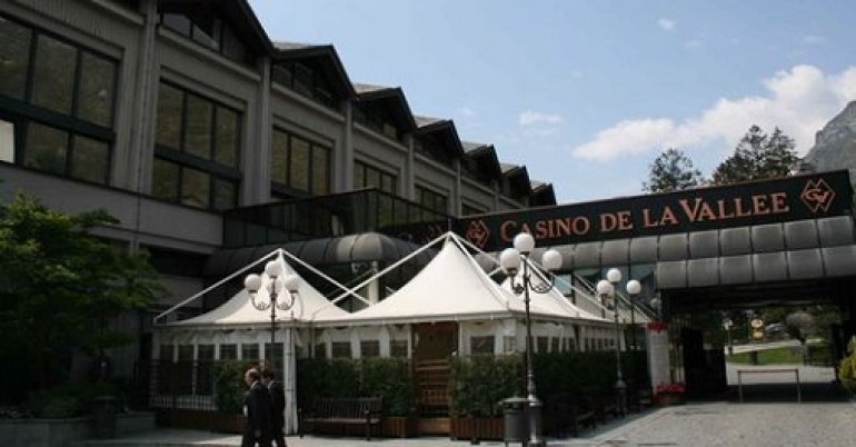 Casino de la Vallée entrance